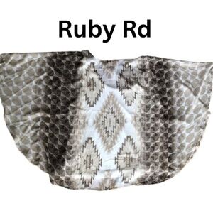 Ruby Rd. Women's Top 2X Brown Beige White Butterfly Sleeve Gold Detail Career
